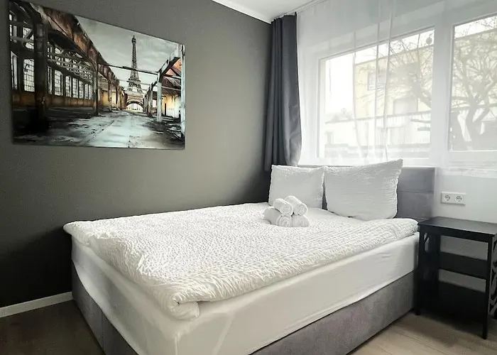 Staywell For 4 In The I Parking I Wifi I Netflix Paderborn